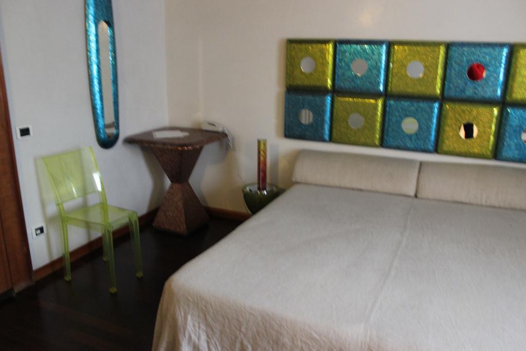 Domus Orsoni Bed & Breakfast เวนิส ภายนอก รูปภาพ